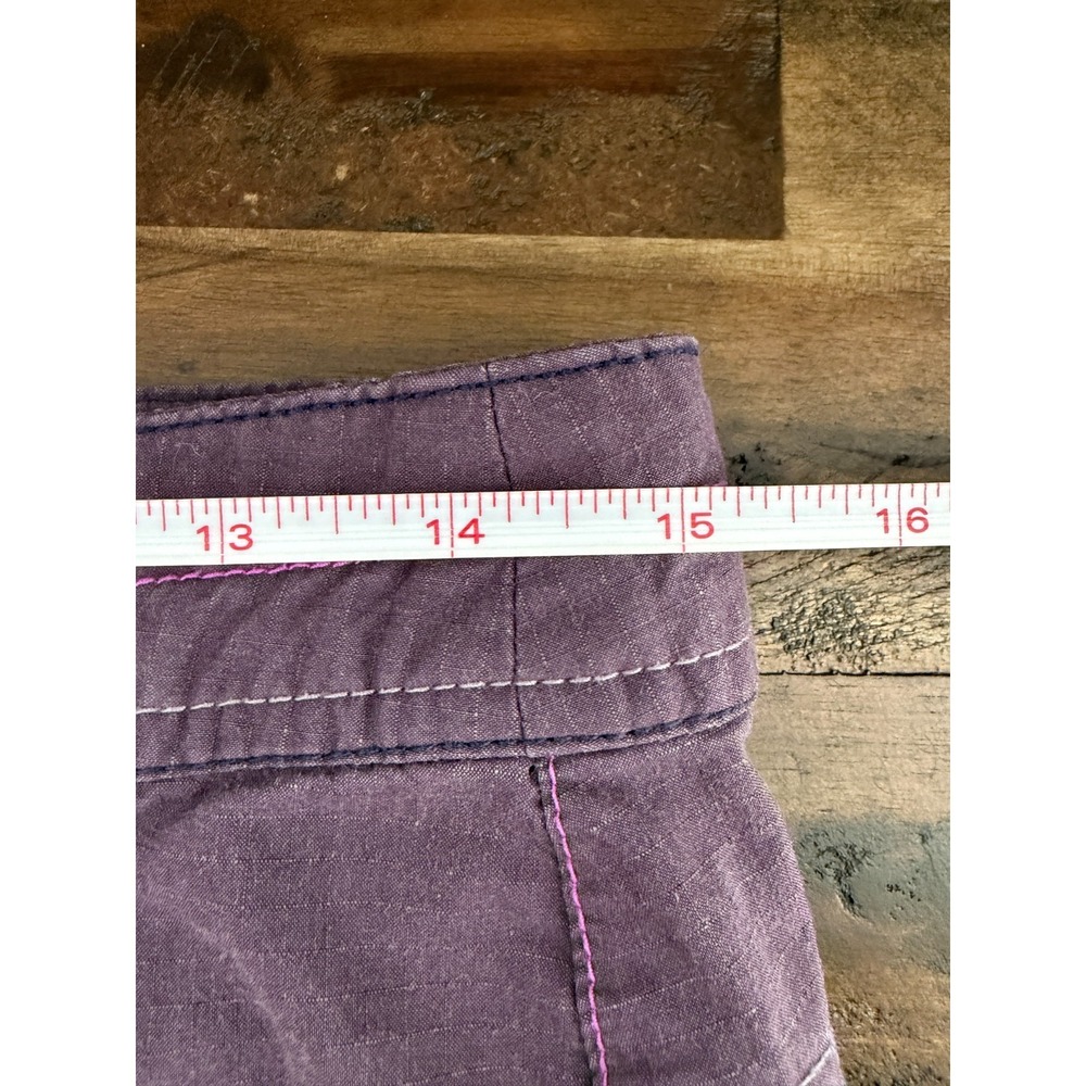 Title Nine Big B Purple Plum Outdoor Hiking Shorts Size 4 Multi-Pocket Ripstop - Picture 7 of 9